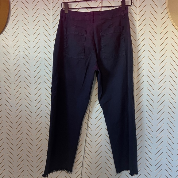 Frank & Eileen Pants - #66 NWOT RARE Frank & Eileen Navy Blue size 4 / 27 Women's Fray Edge Crop Pants